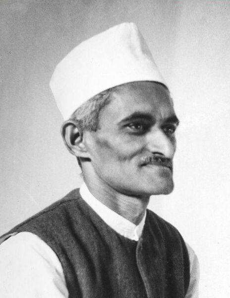 File:Ramnarayan V Pathak.jpg